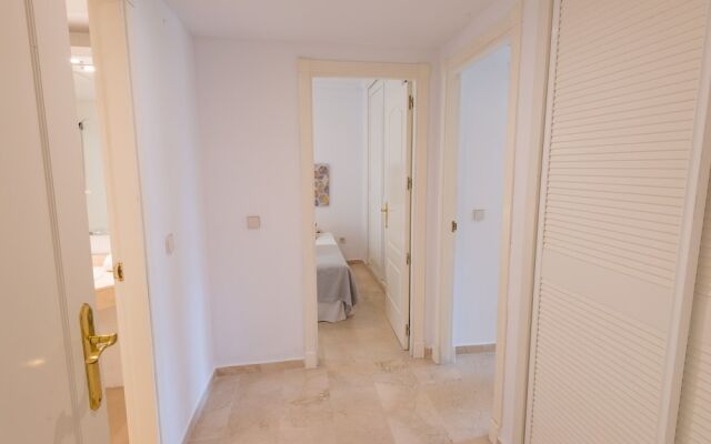 Central Puerto Banús Apartamento