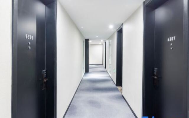 PALACE HOTELS(Daxing Longhu Tianjie Biomedical Base Subway Station Store)