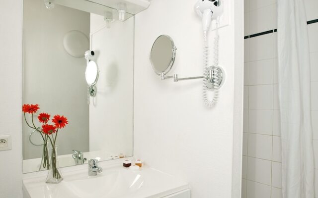 Séjours & Affaires Nantes La Beaujoire