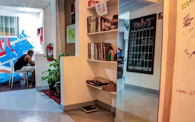 Lokal Hostel