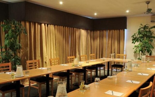 Protea Hotel by Marriott® Midrand Samrand