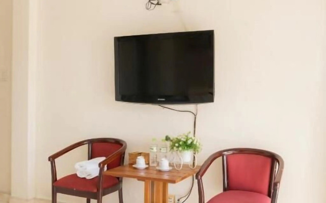 Nhu Huynh Hotel