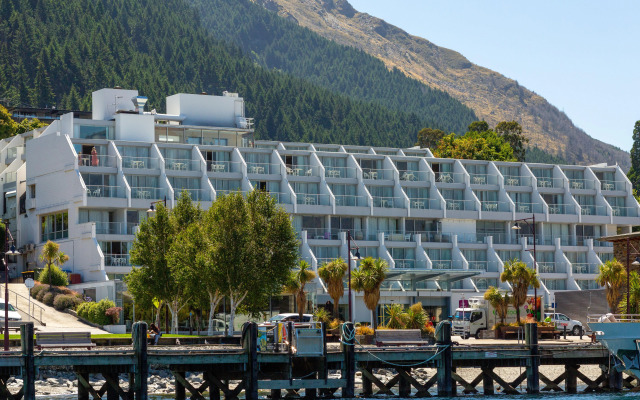 Crowne Plaza Hotel Queenstown by IHG