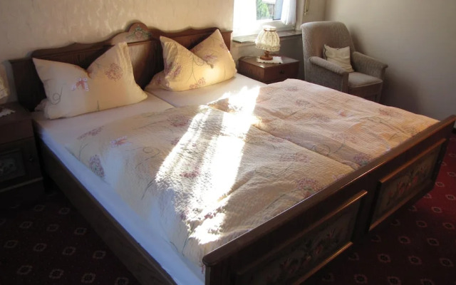 Pension Restaurant Schnorbus