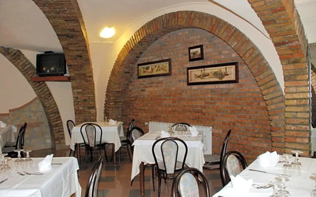 Hotel Ristorante Farese