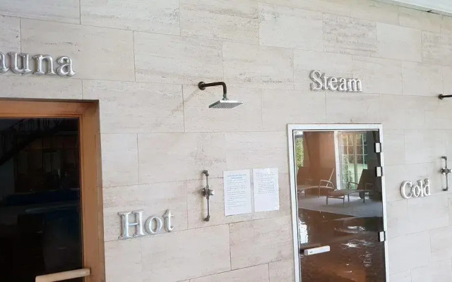 Rowton Hall Hotel and Spa