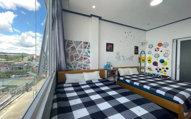 Sau Moon House