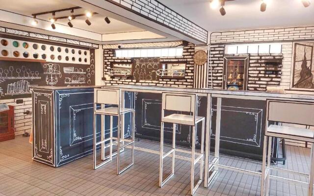 RoomQuest Chiang Mai Tha Phae