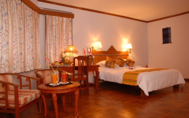 Hotel Amazing Kaytu