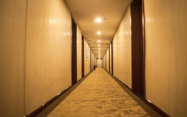 Shengyi Business Hotel