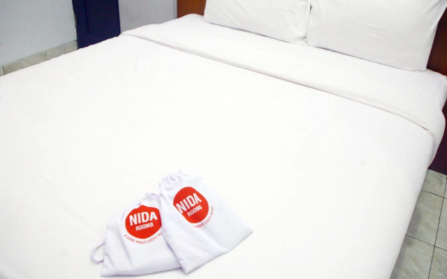 NIDA Rooms Colombo Komplek Karang Marang
