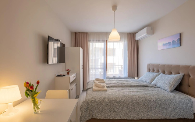 Sunny Dream Apartments