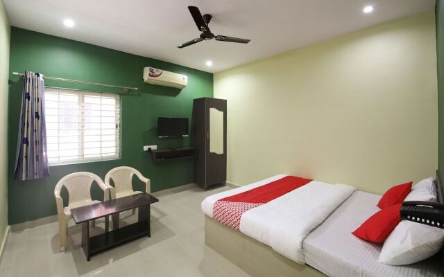 Oyo 18969 H3 Rooms