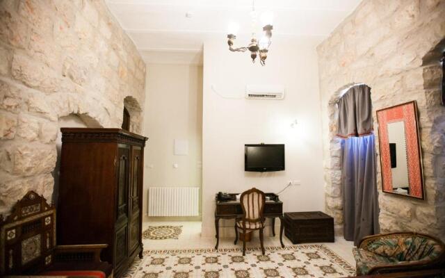 Jerusalem Hotel