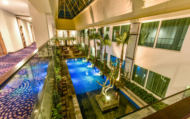 Holiday Inn Bandung Pasteur by IHG