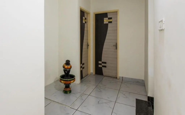Hotel Emerald Park By OYO Rooms