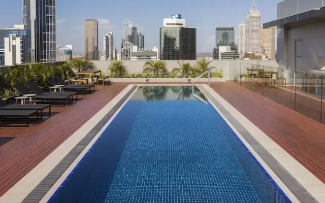 The William Suites