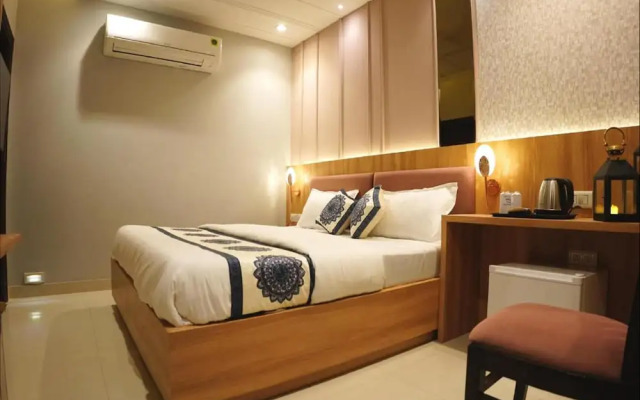 Narison Hotel By Divud Ecom