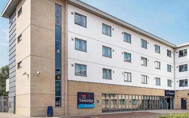 Travelodge Edinburgh Airport Ratho Station