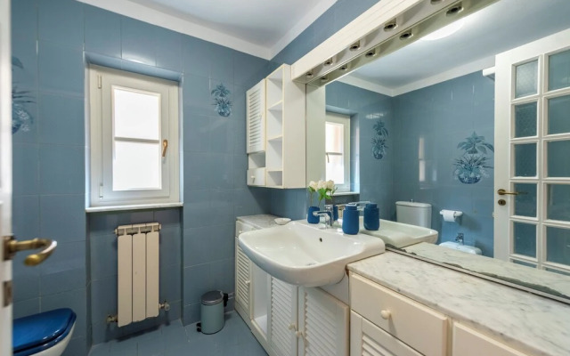 Beautiful House In Porta Soprana Genova