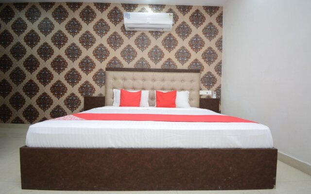 Hotel International By OYO Rooms