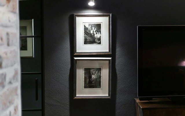 #stayhere - Historic Vilnius Old Town Chic Studio