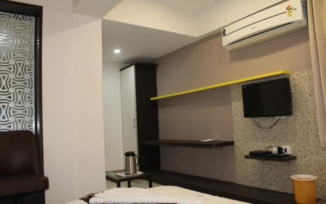 OYO 4027 Hotel Stay Inn
