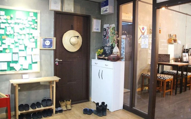 Backpacker's House - Hostel