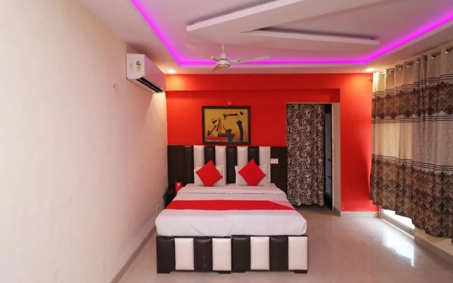 OYO 26869 Taj View Pent House
