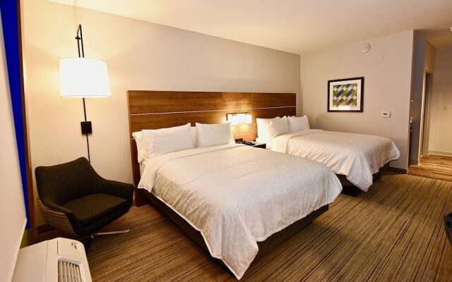 Holiday Inn Express And Suites Perryville I-55