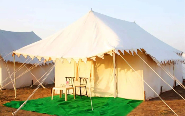 Vista Rooms at Amar Sagar Gate