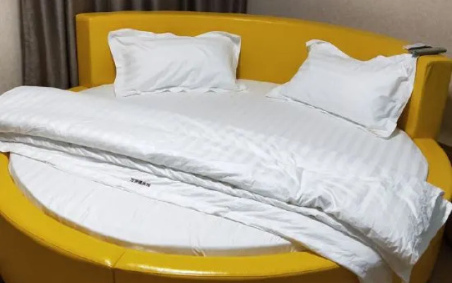 Wanluoyuan Theme Hotel