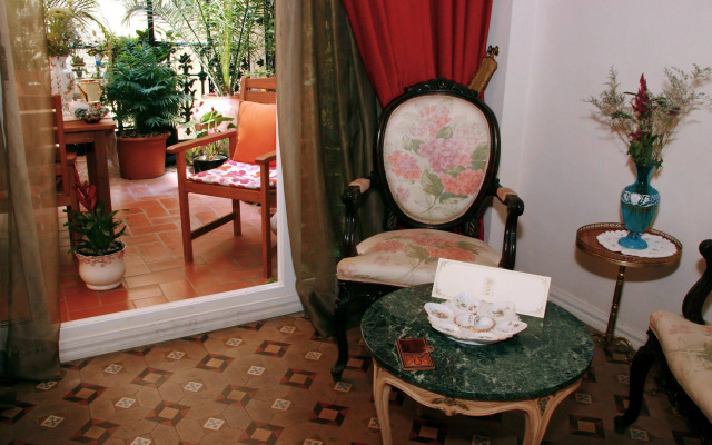 Búho Boutique Rooms