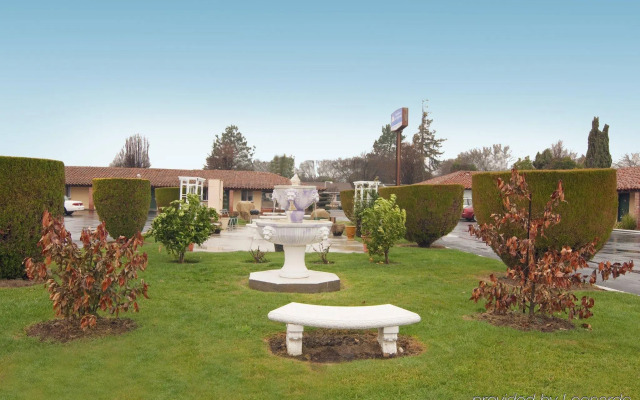 Wine Valley Lodge