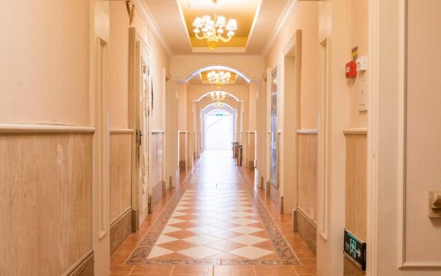 Sanya Yalong Bay Sintra Suites Hotel