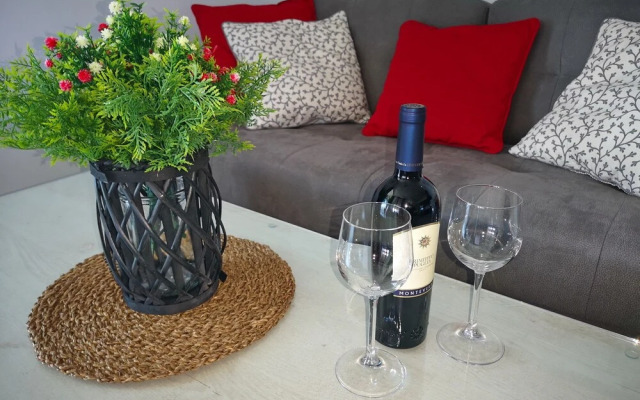 Rose One Bedroom Apartment -25