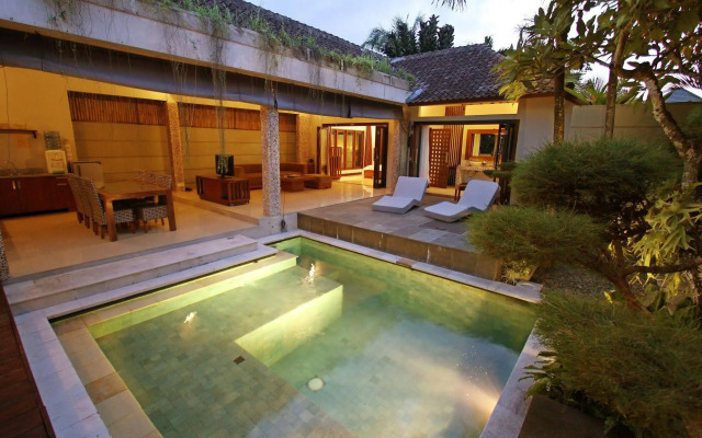 Grand Akhyati Villas