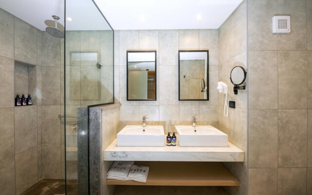 Creek Hotel and Residences El Gouna