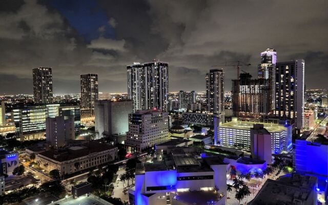 MirabileCondoDwntown MIA Brickell w PRKG