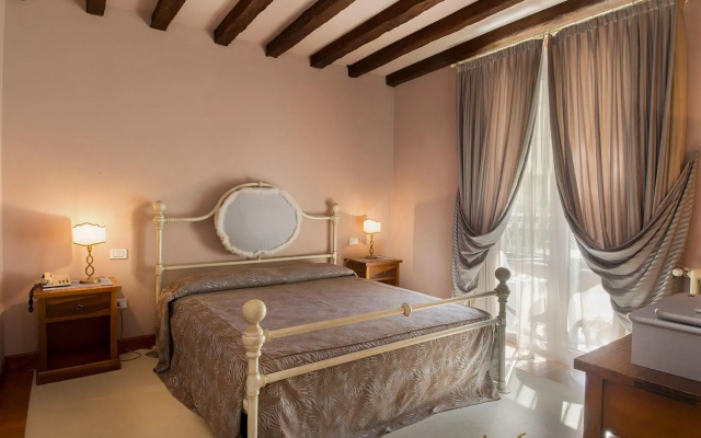 Hotel Serenella