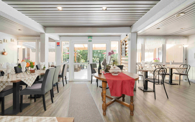 Hôtel Acacia Nancy Sud Lunéville