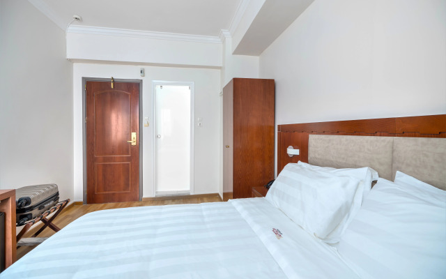 Attalos Hotel