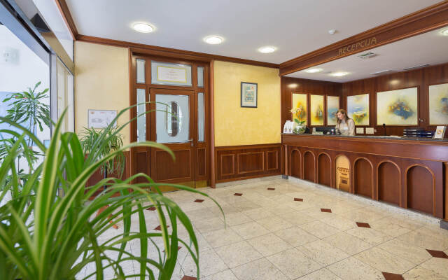 Hotel Bacchus