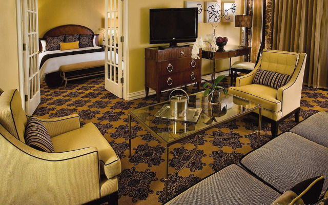 Omni Houston Hotel