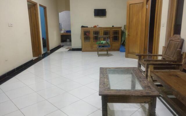 Imron Homestay