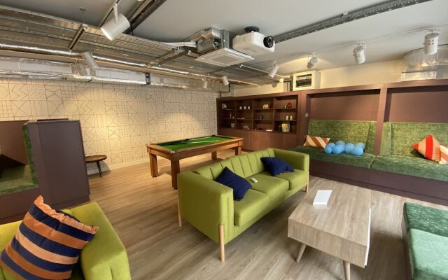 Eyre Square Galway Central Self Catering