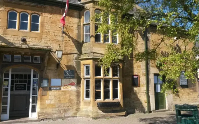 The Swan Inn