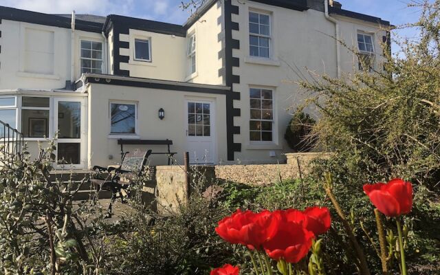 The Glenerne Guest House