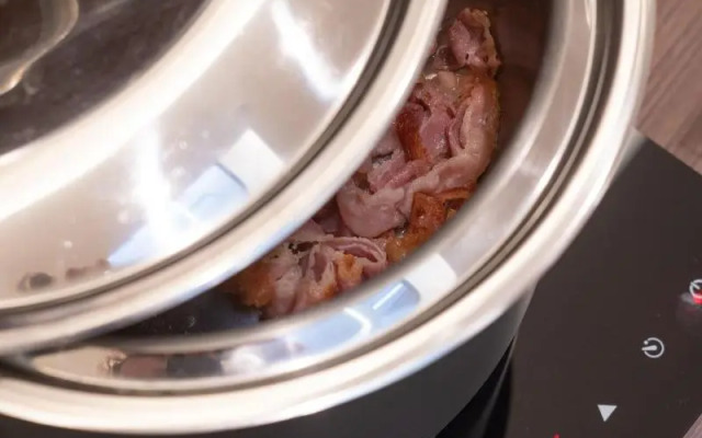 Boutique hotel touring