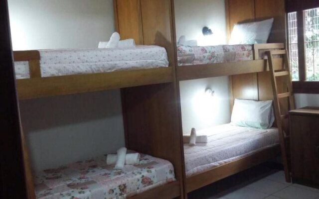Pop Hostel